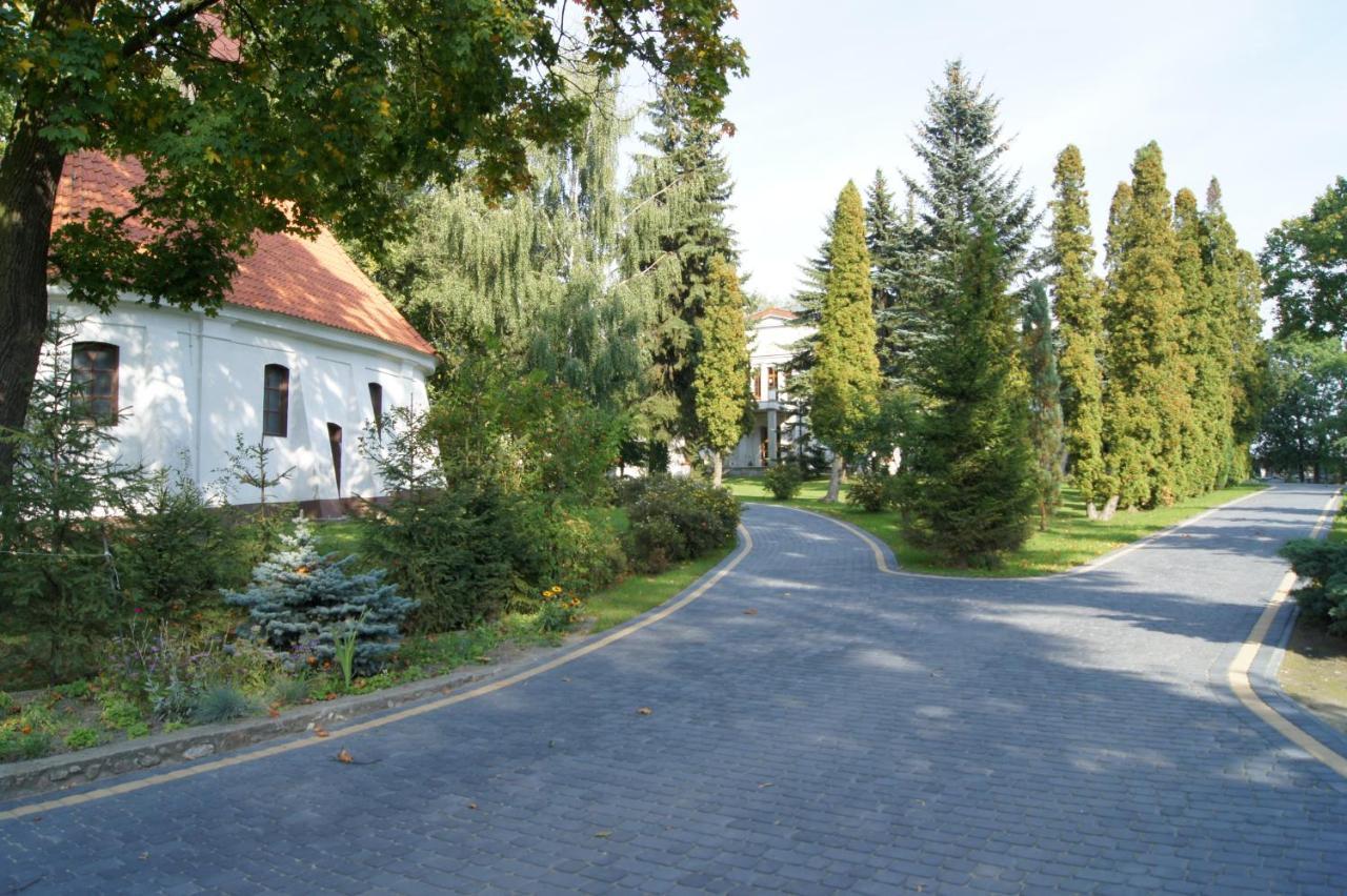 Palac Victoria Mgowo Bagian luar foto