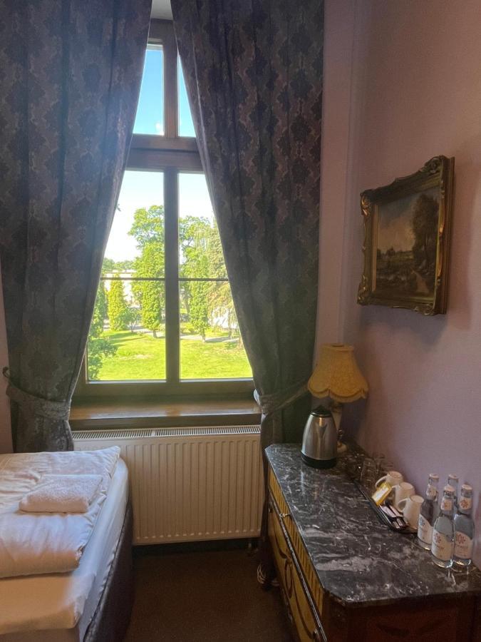 Palac Victoria Mgowo Bagian luar foto